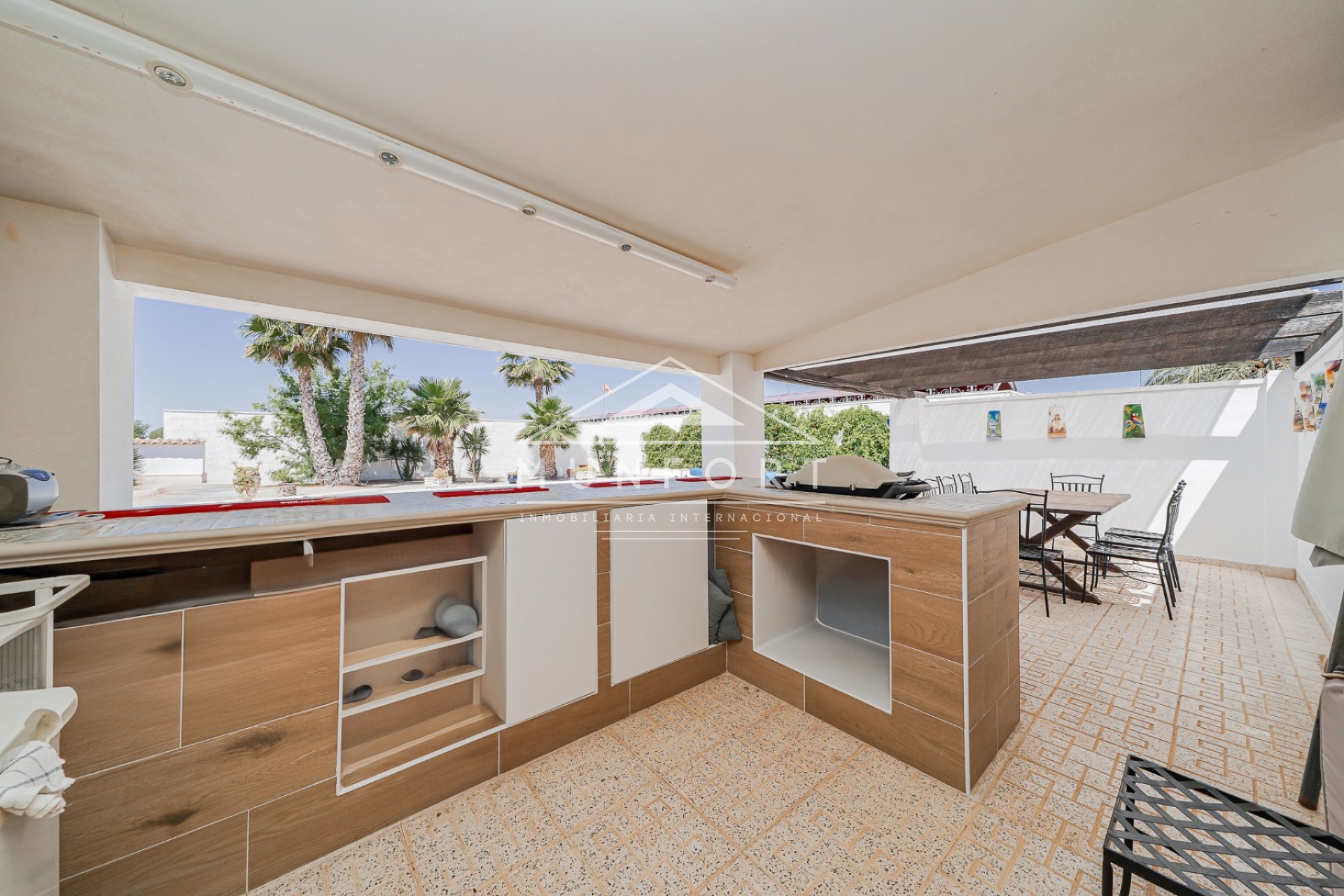 Videresalg - Villaer -
Murcia - GEA Y TRUYOLS