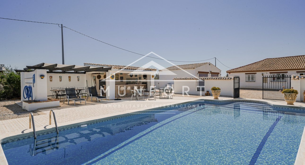 Videresalg - Villaer -
Murcia - GEA Y TRUYOLS