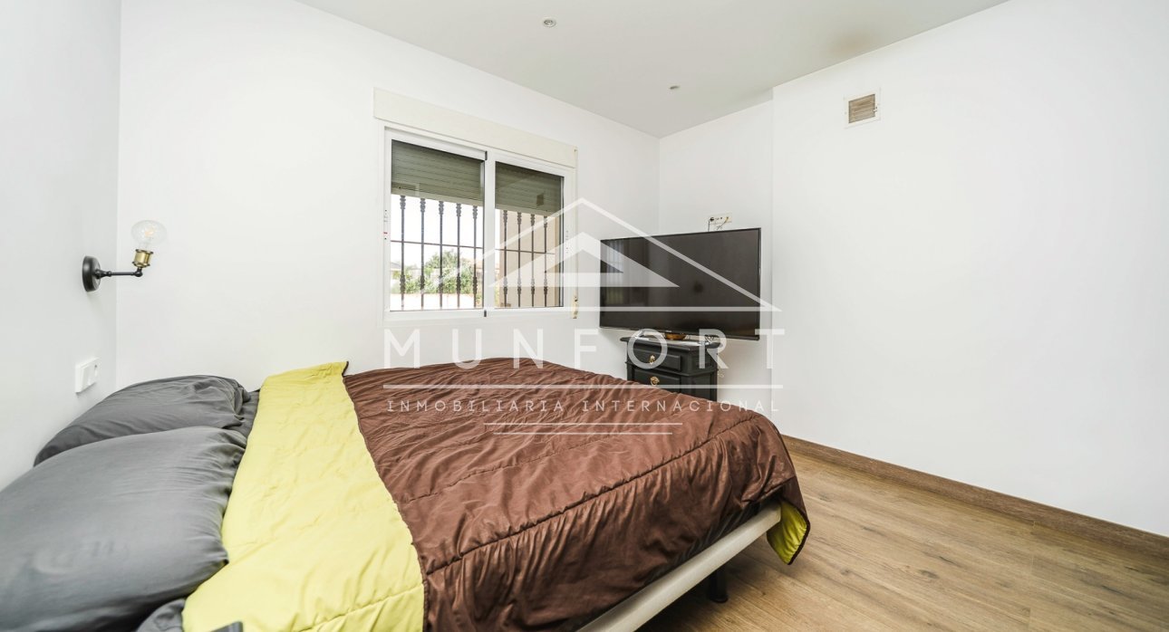 Videresalg - Villaer -
Murcia - GEA Y TRUYOLS