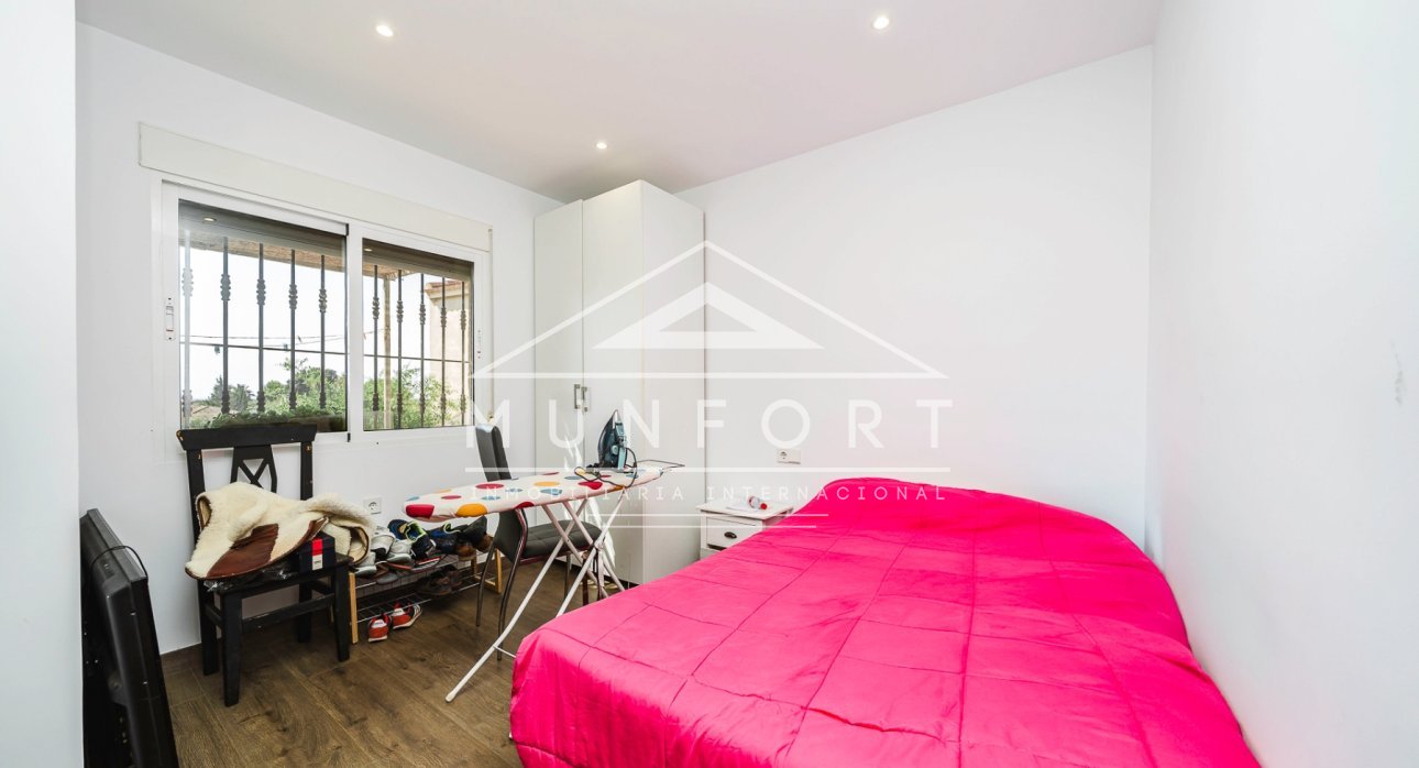 Videresalg - Villaer -
Murcia - GEA Y TRUYOLS