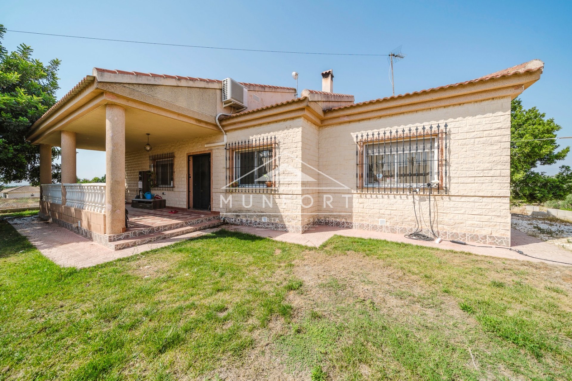 Videresalg - Villaer -
Murcia - GEA Y TRUYOLS