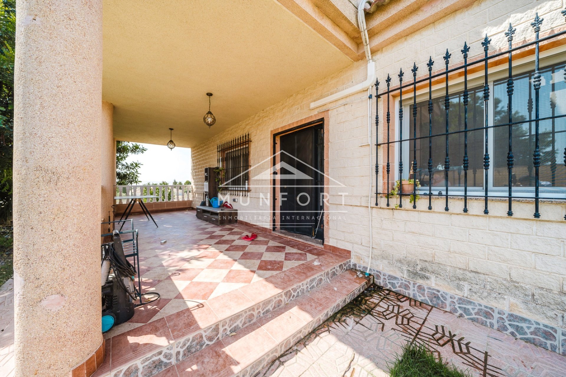 Videresalg - Villaer -
Murcia - GEA Y TRUYOLS