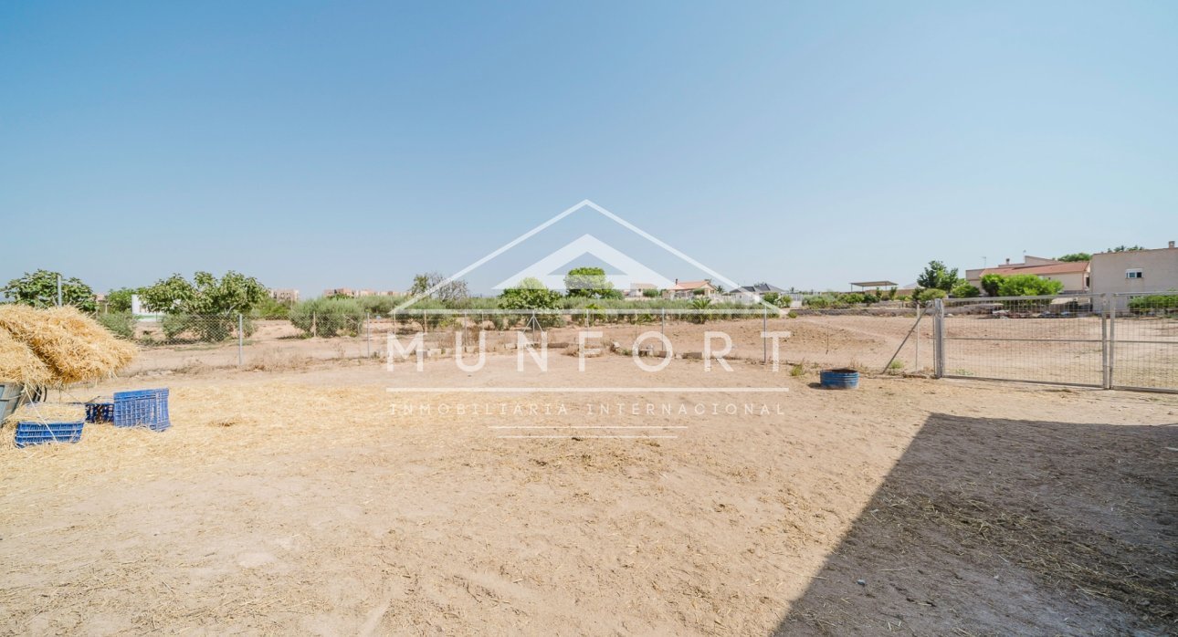 Videresalg - Villaer -
Murcia - GEA Y TRUYOLS