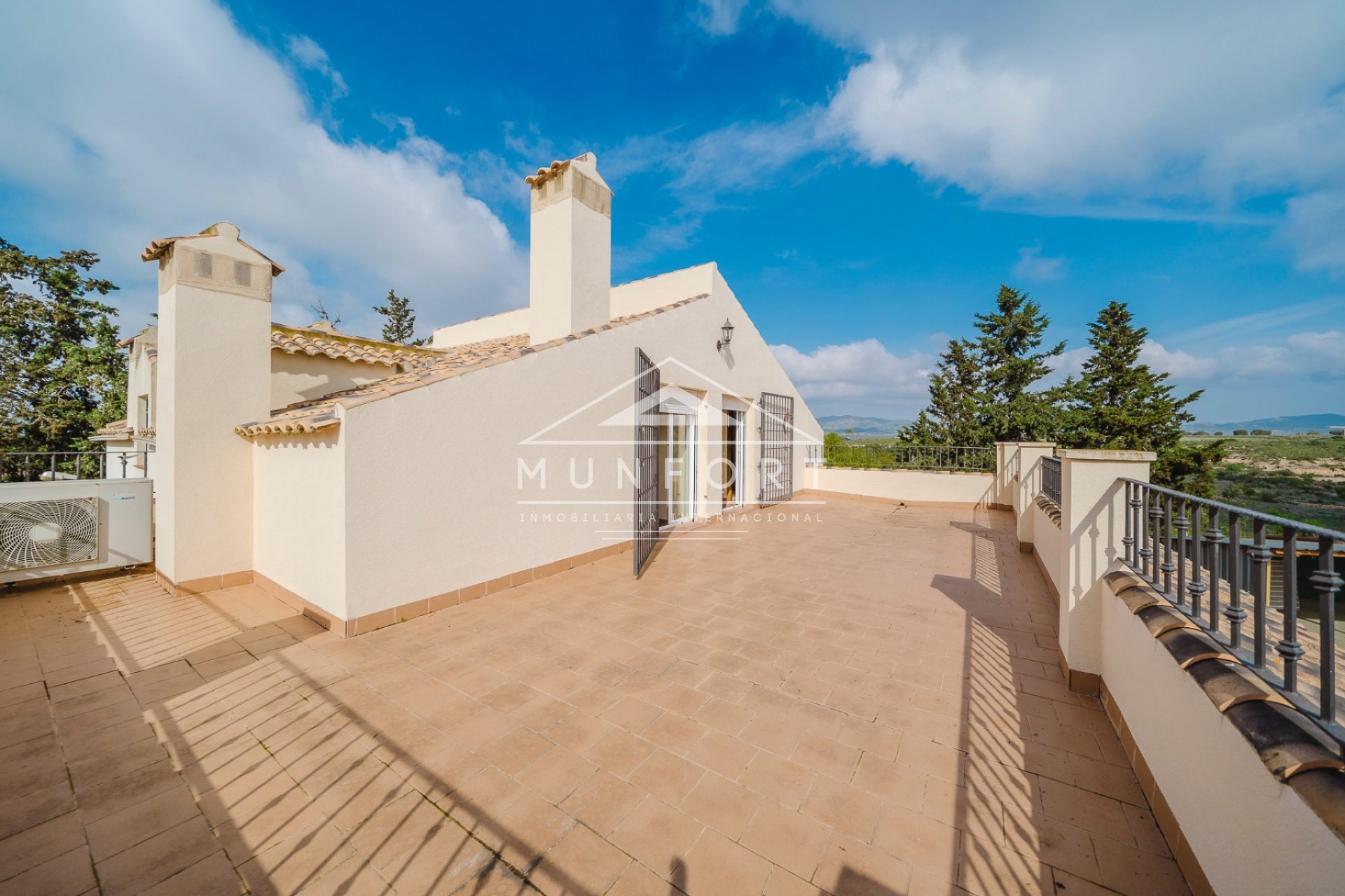 Videresalg - Villaer -
Murcia - GEA Y TRUYOLS