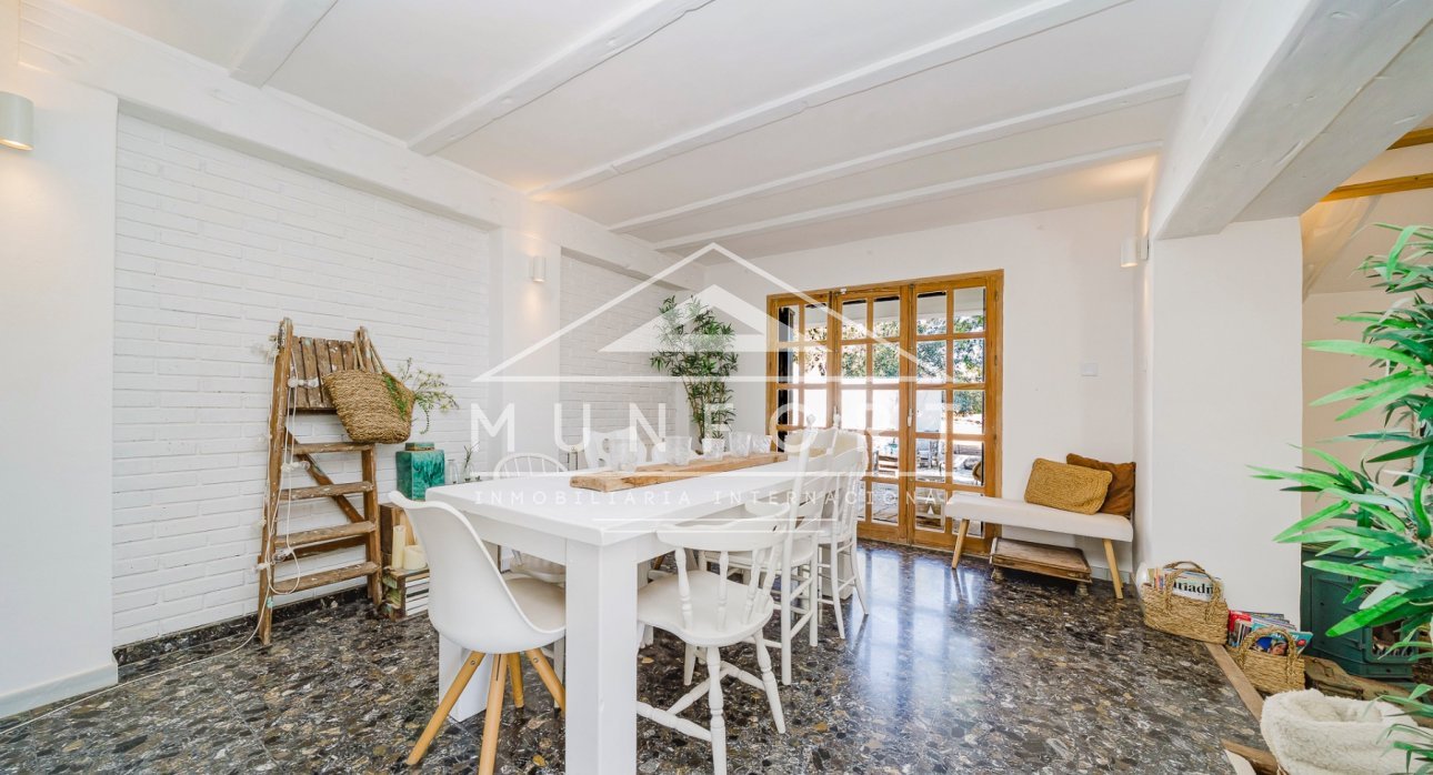 Videresalg - Villaer -
Murcia - GEA Y TRUYOLS