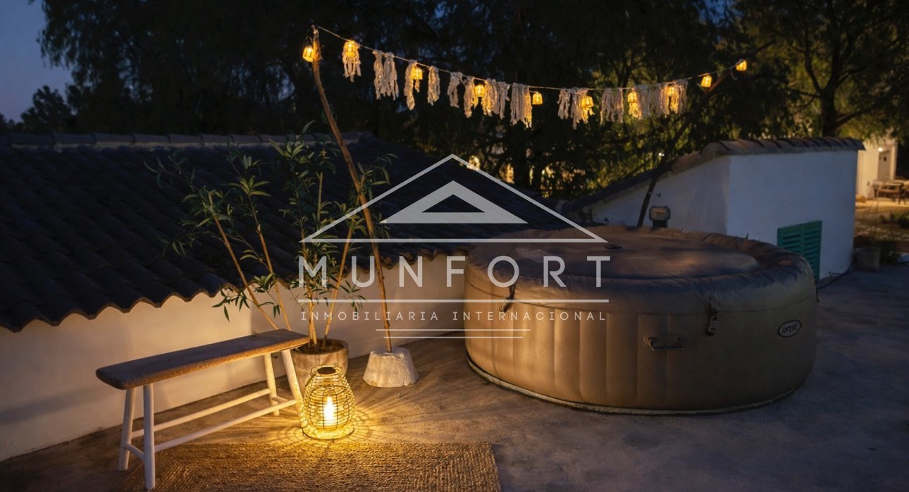 Videresalg - Villaer -
Murcia - GEA Y TRUYOLS