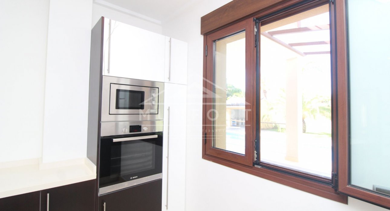 Videresalg - Villaer -
Orihuela Costa - Cabo Roig