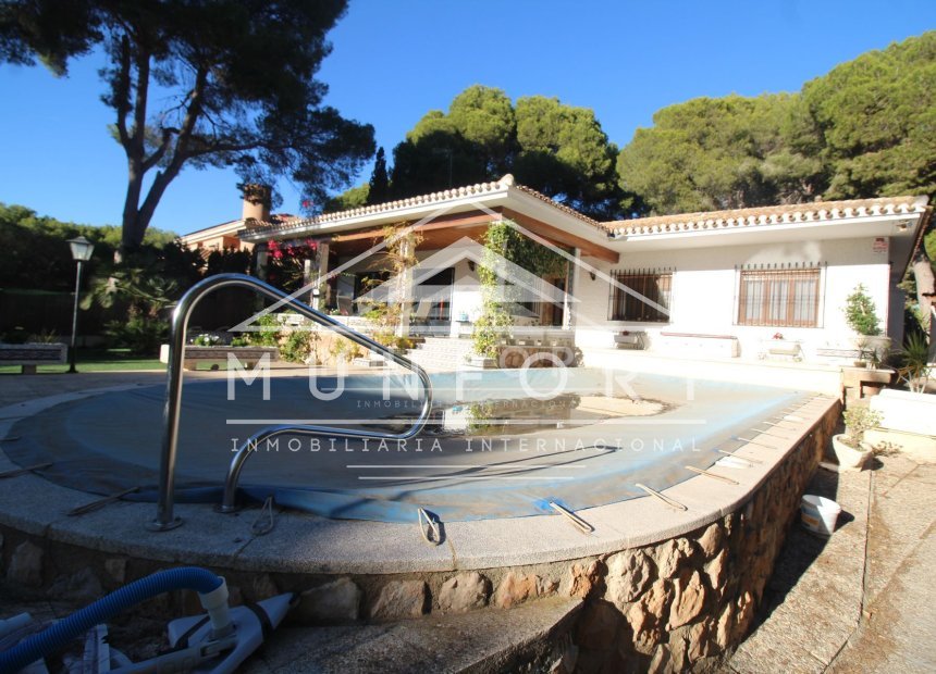 Videresalg - Villaer -
Orihuela Costa - Dehesa de Campoamor
