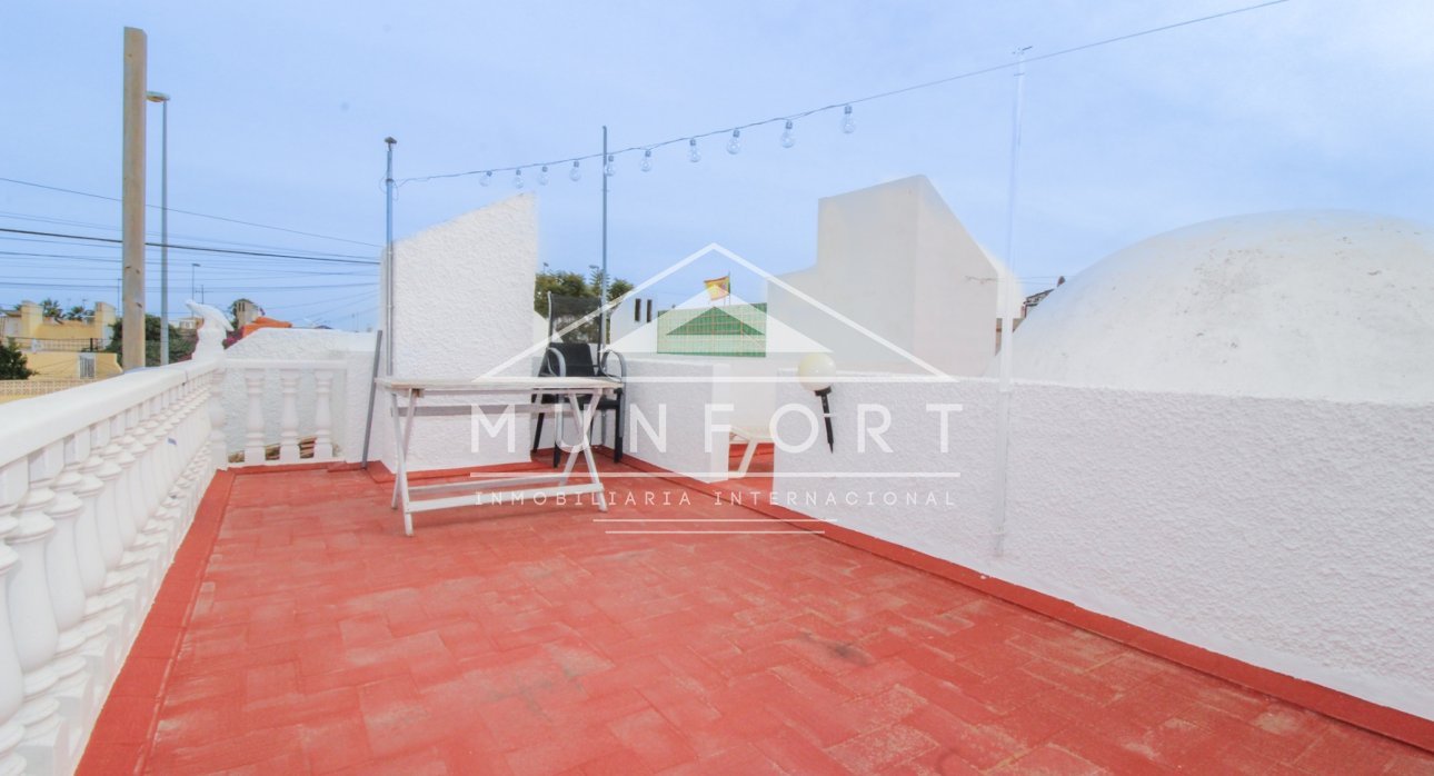 Videresalg - Villaer -
Orihuela Costa - La Florida