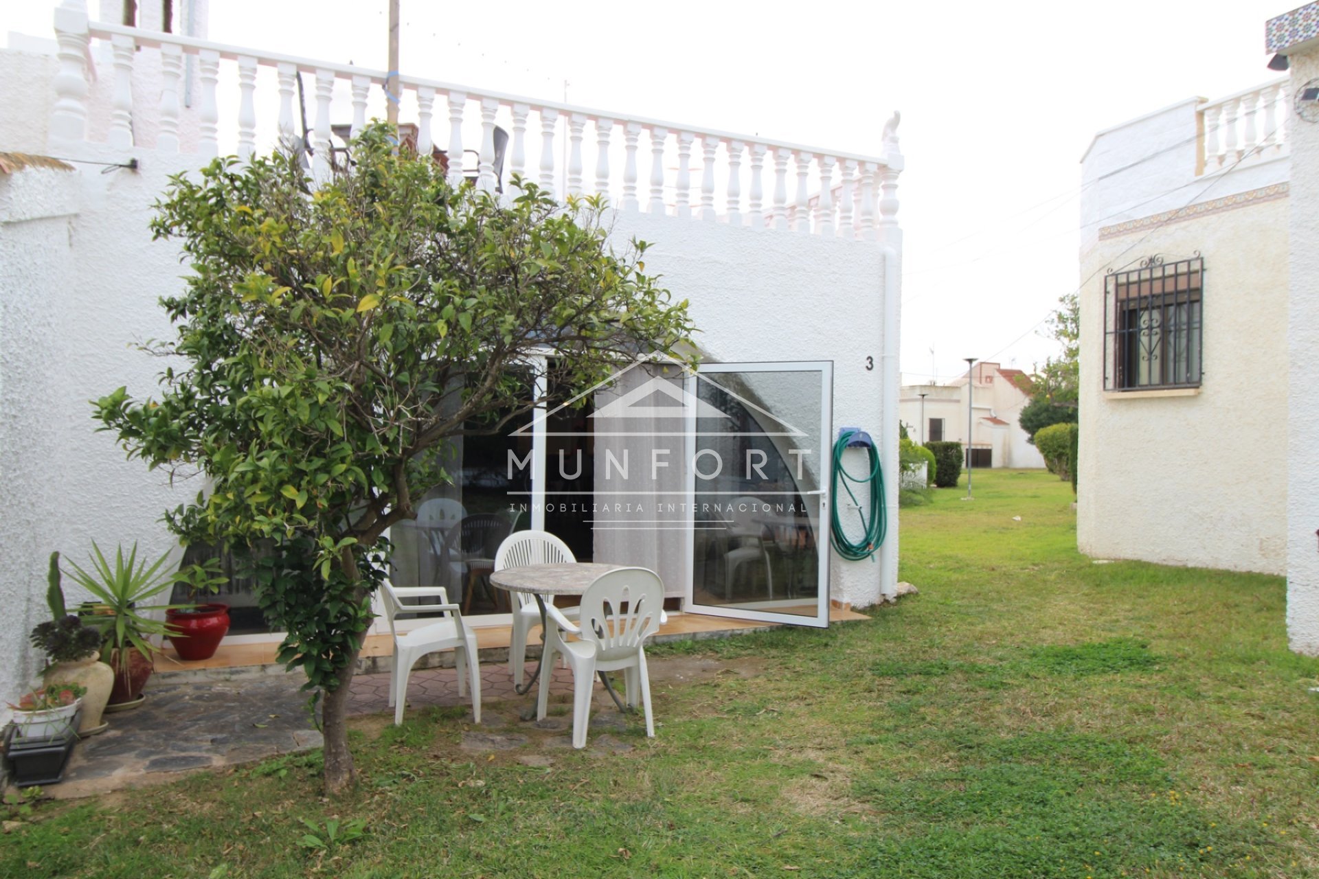 Videresalg - Villaer -
Orihuela Costa - La Florida