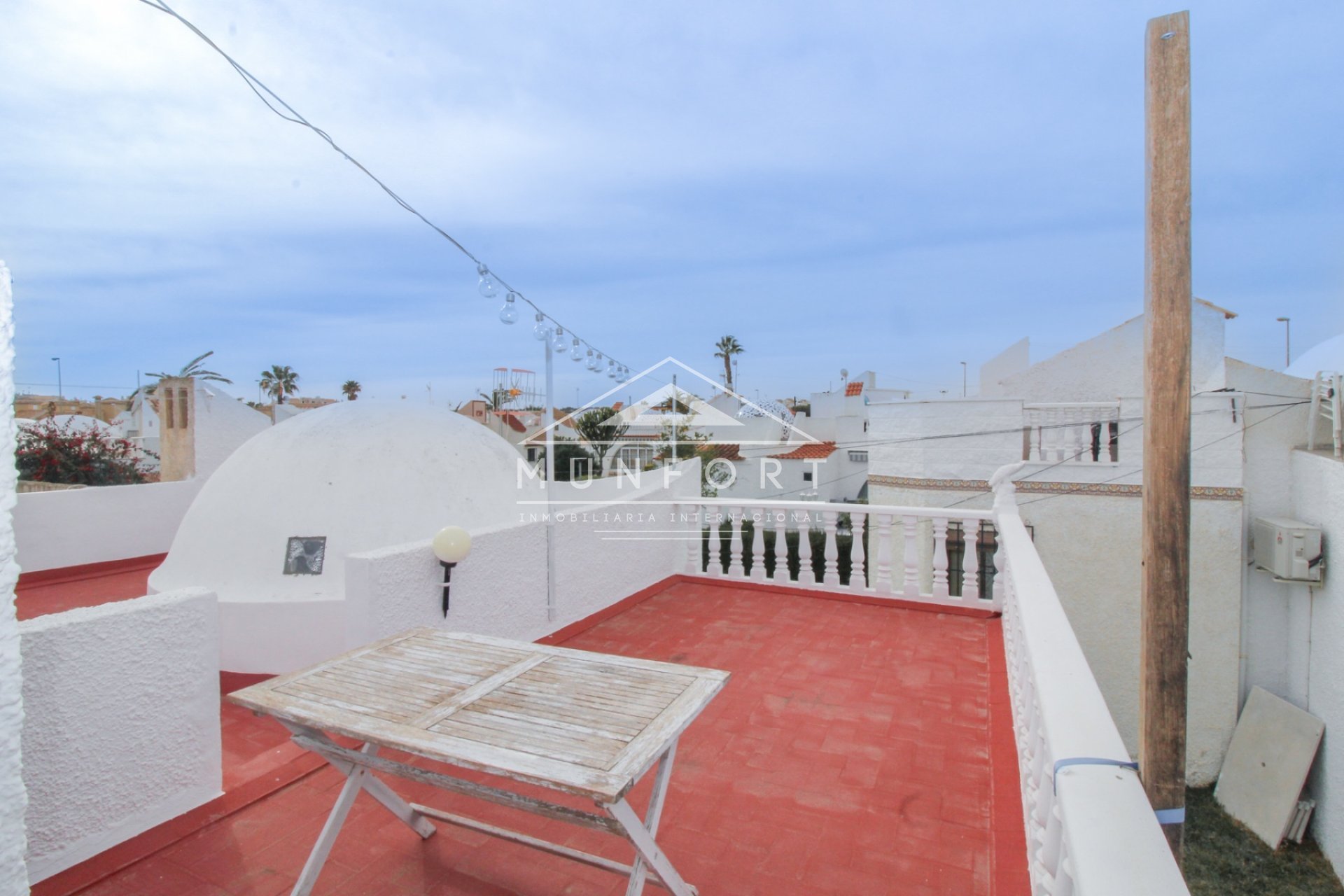 Videresalg - Villaer -
Orihuela Costa - La Florida