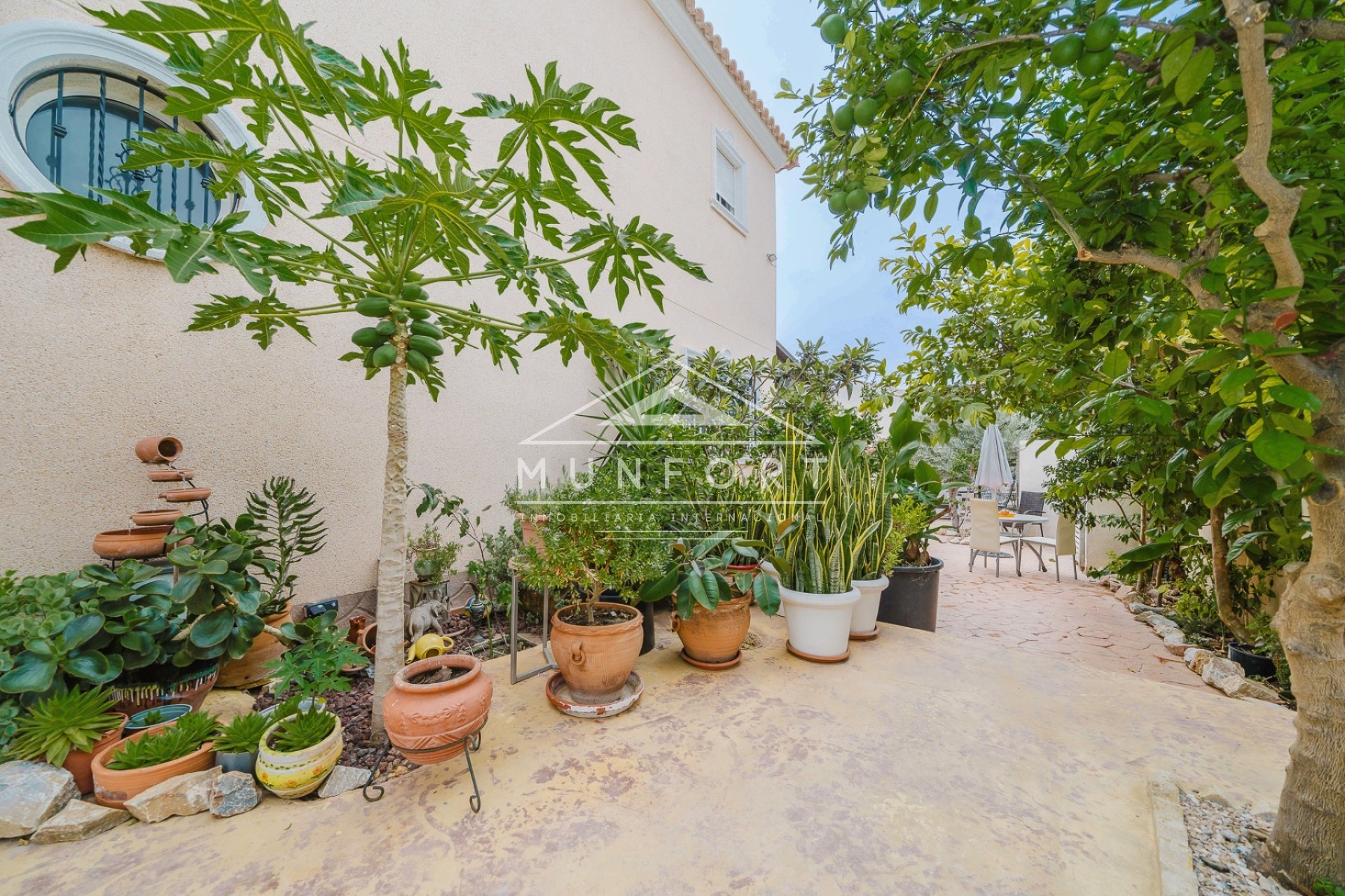 Videresalg - Villaer -
Orihuela Costa - La Regia