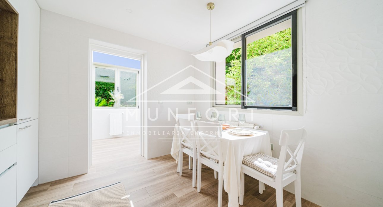 Videresalg - Villaer -
Orihuela Costa - Las Colinas Golf