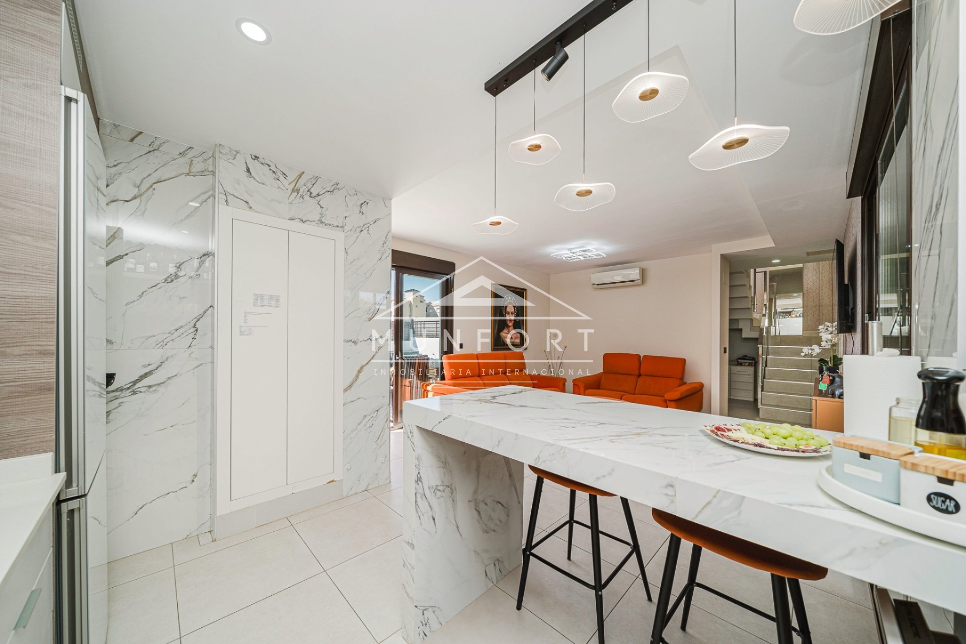 Videresalg - Villaer -
Orihuela Costa - Lomas de Cabo Roig