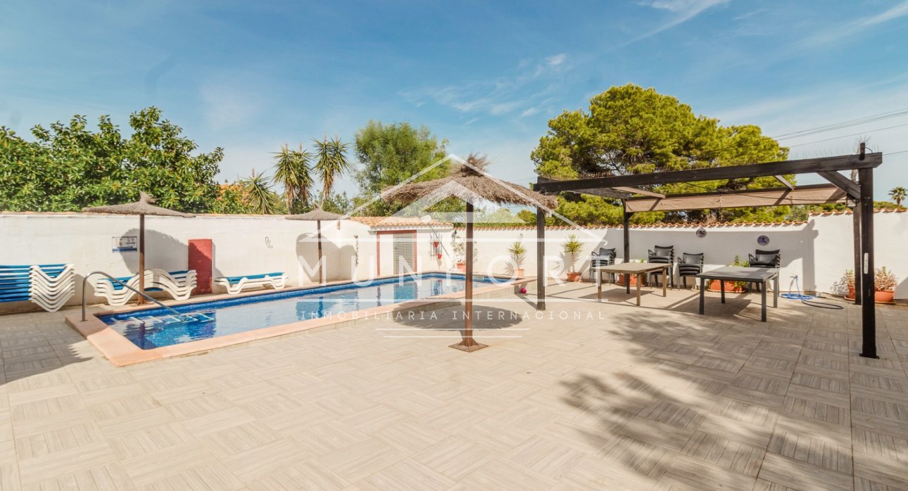 Videresalg - Villaer -
Orihuela Costa - Lomas de Campoamor