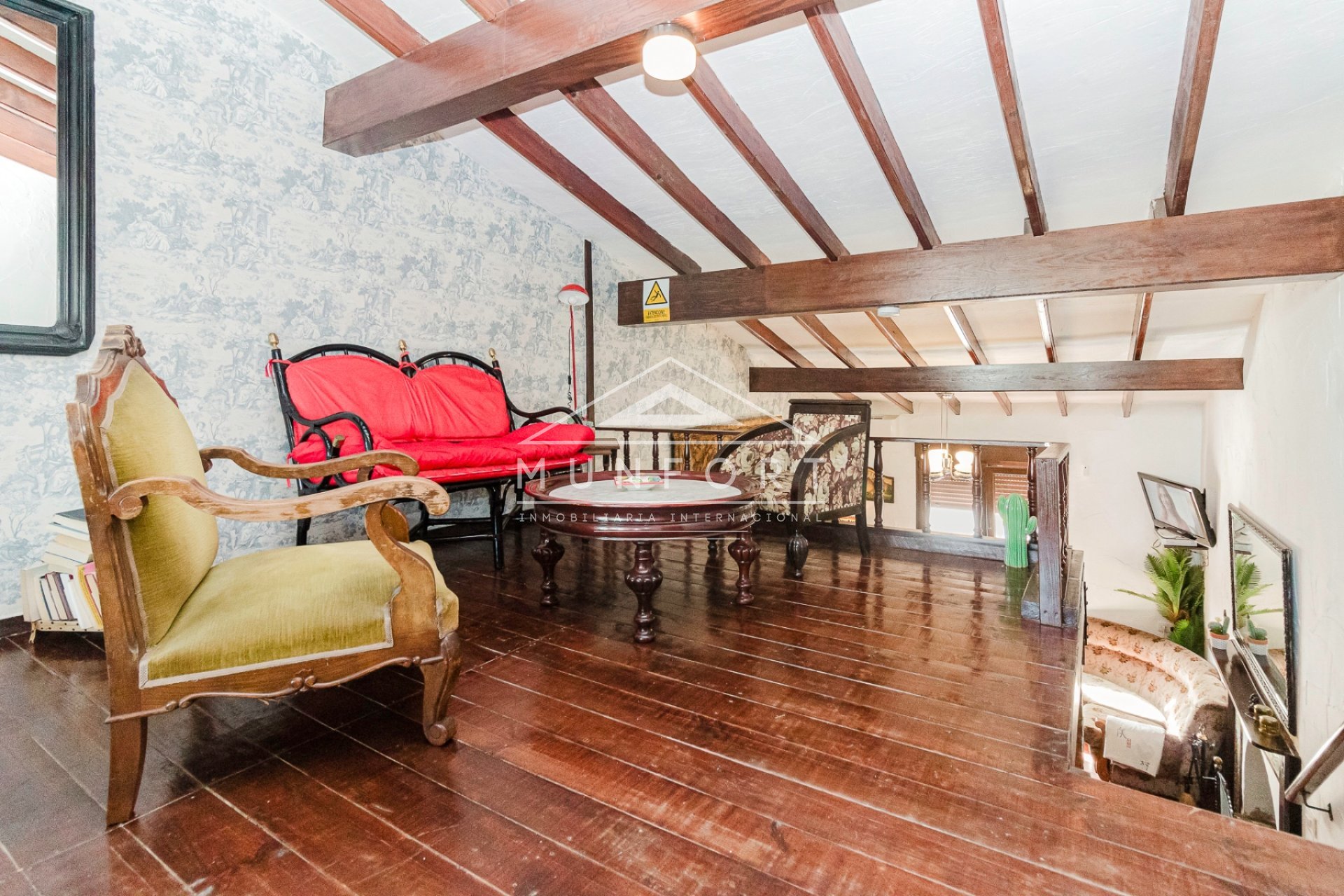 Videresalg - Villaer -
Orihuela Costa - Lomas de Campoamor