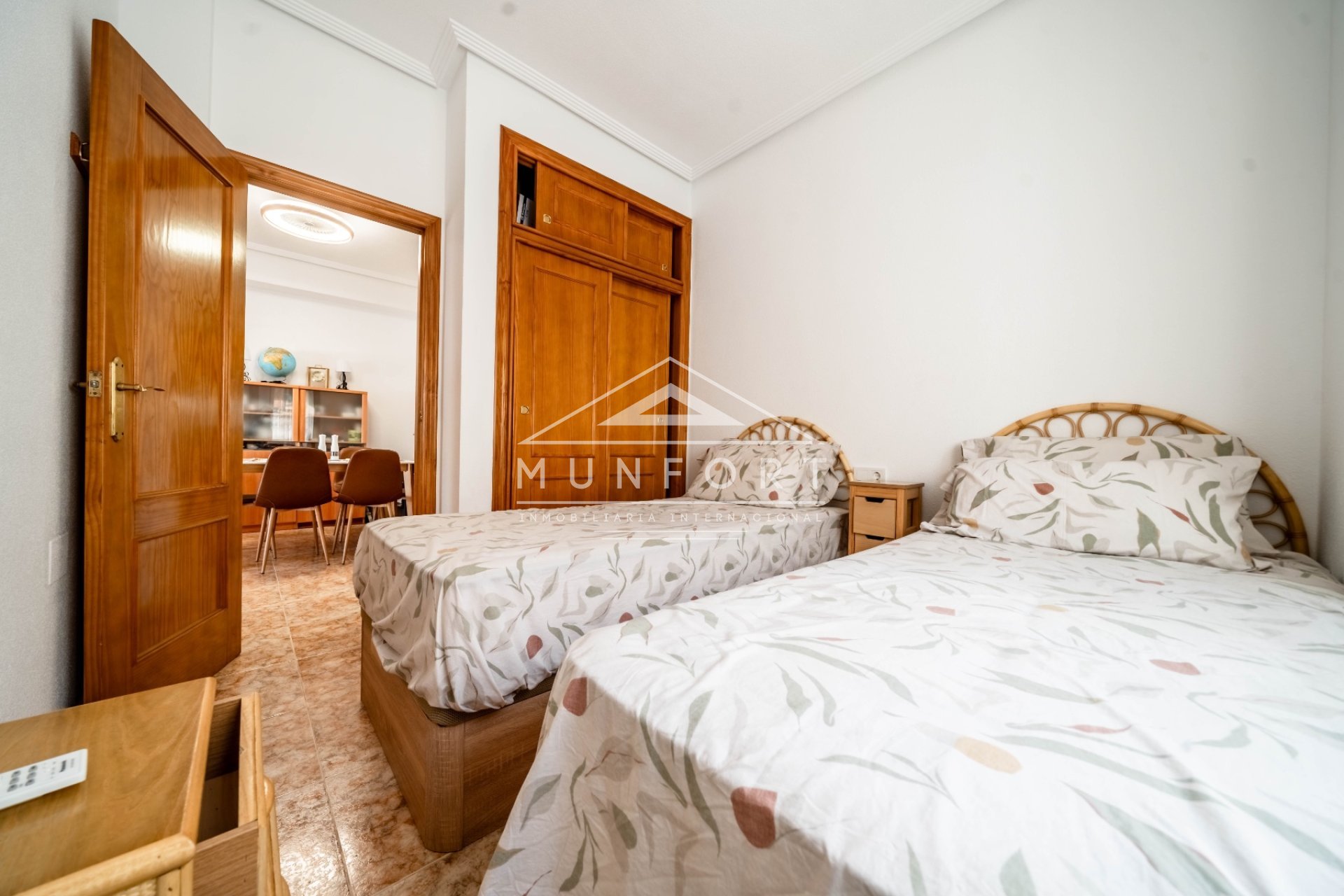 Videresalg - Villaer -
Orihuela Costa - Punta Prima