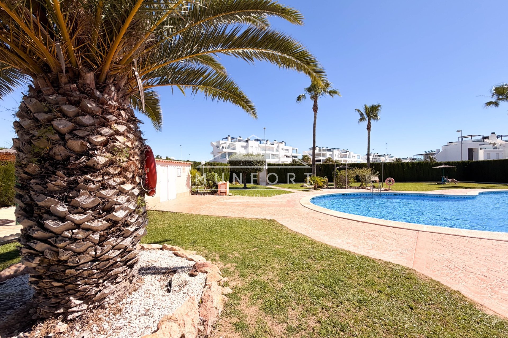 Videresalg - Villaer -
Orihuela Costa - Punta Prima