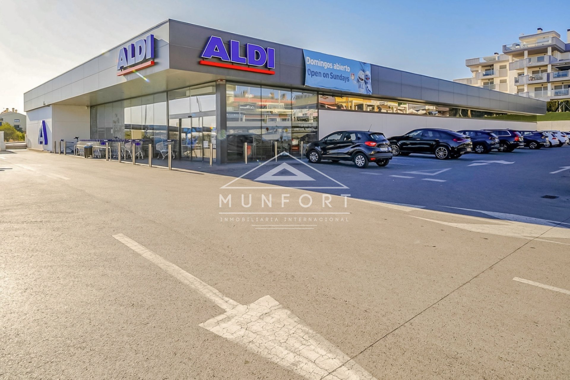 Videresalg - Villaer -
Orihuela Costa - Villamartín