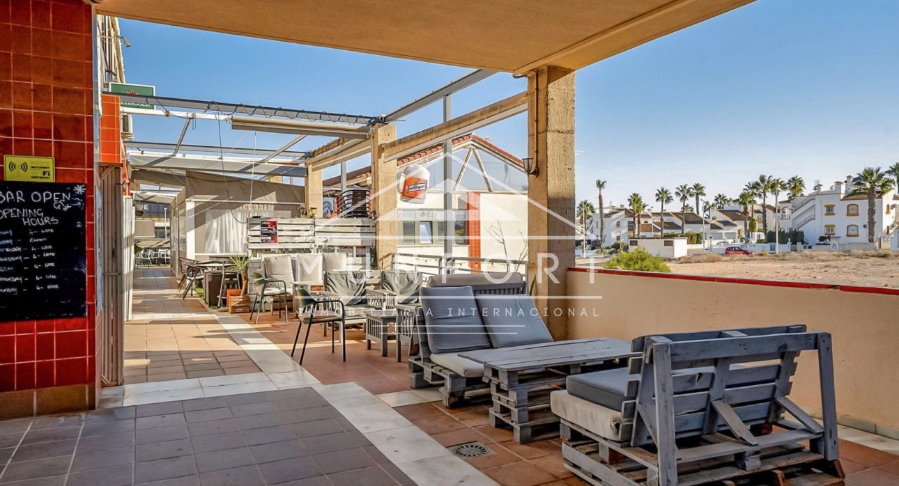 Videresalg - Villaer -
Orihuela Costa - Villamartín