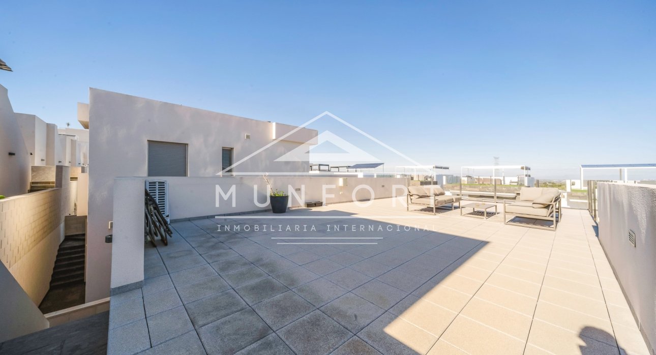 Videresalg - Villaer -
Orihuela Costa - Villamartín