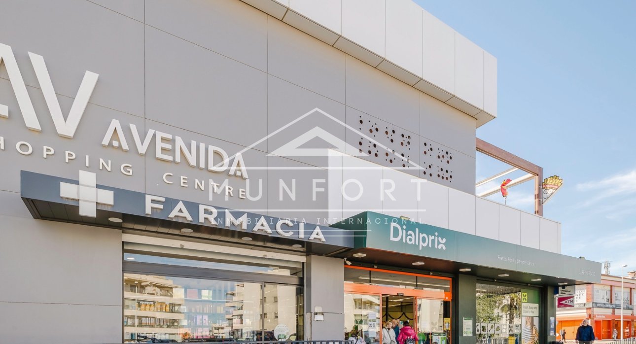 Videresalg - Villaer -
Orihuela Costa - Villamartin