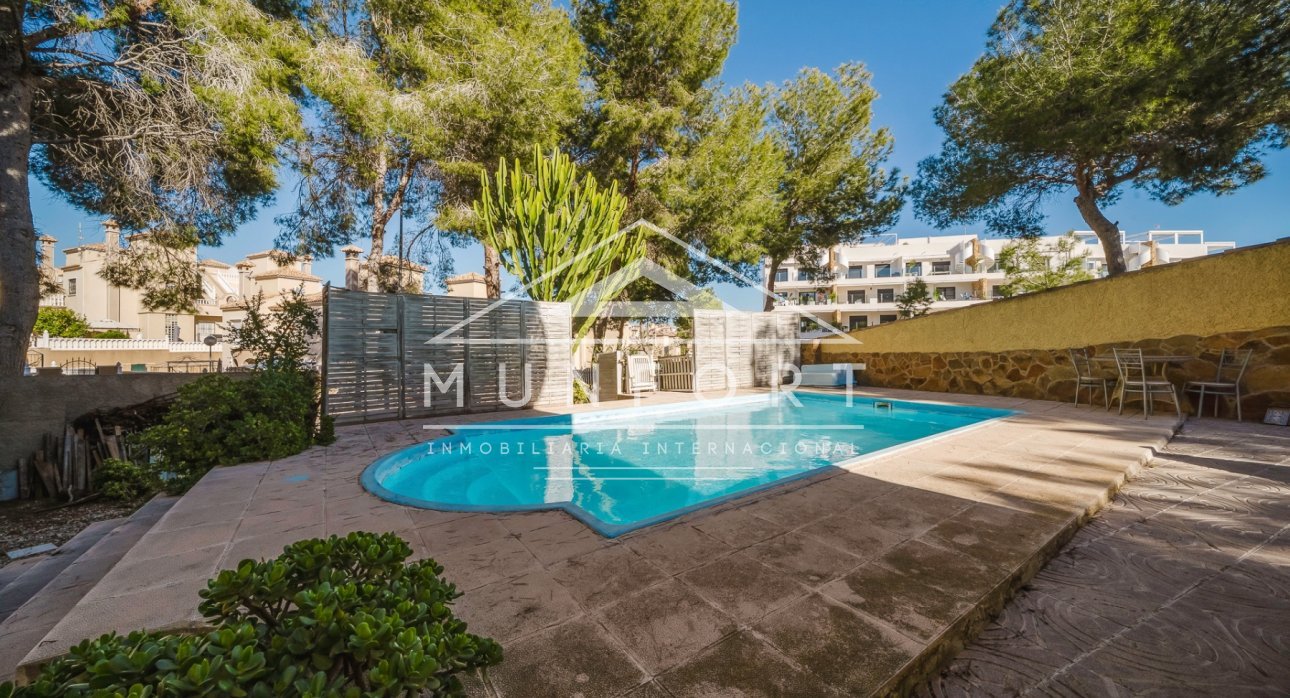 Videresalg - Villaer -
Orihuela Costa - Villamartin