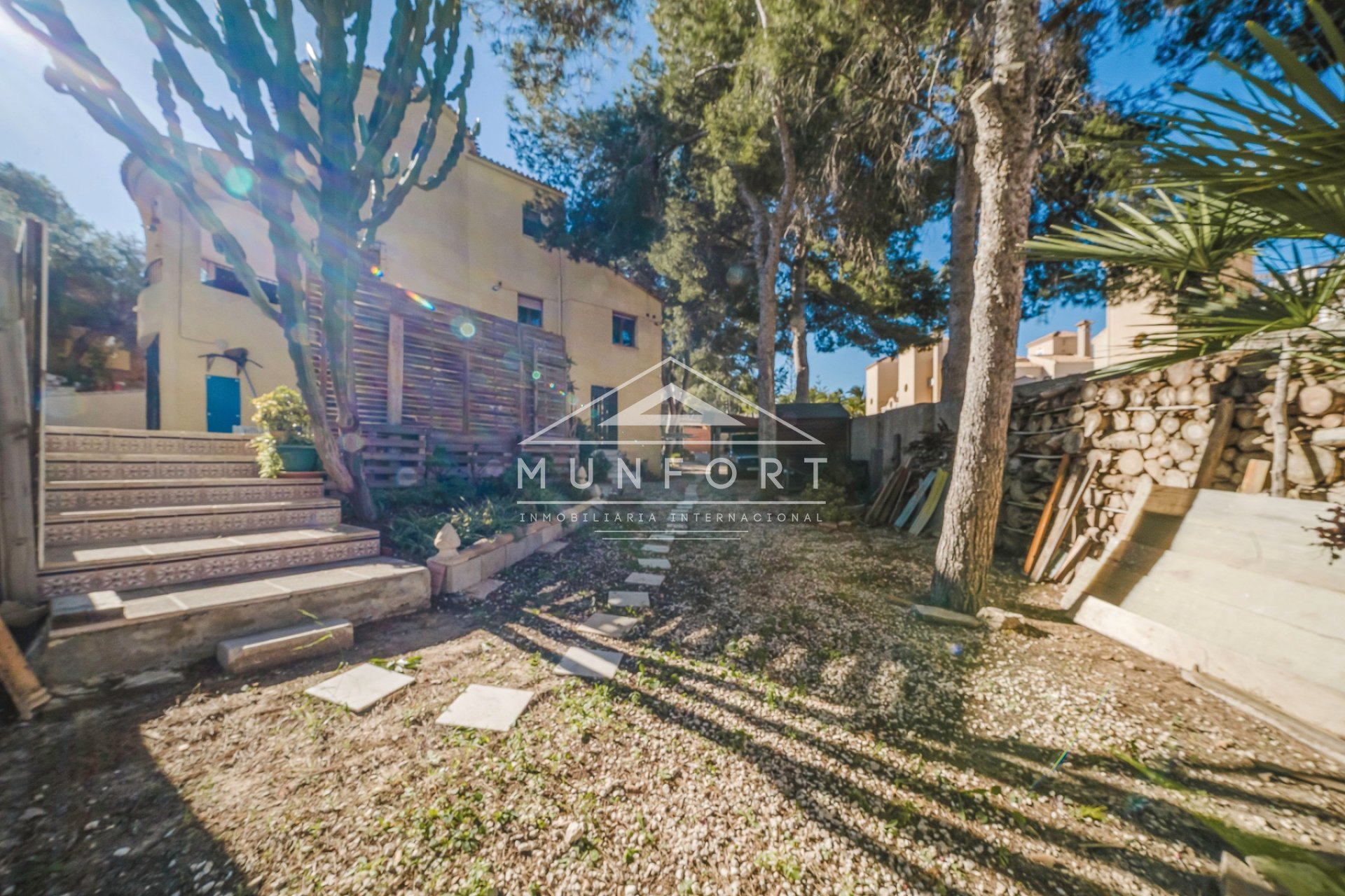 Videresalg - Villaer -
Orihuela Costa - Villamartin