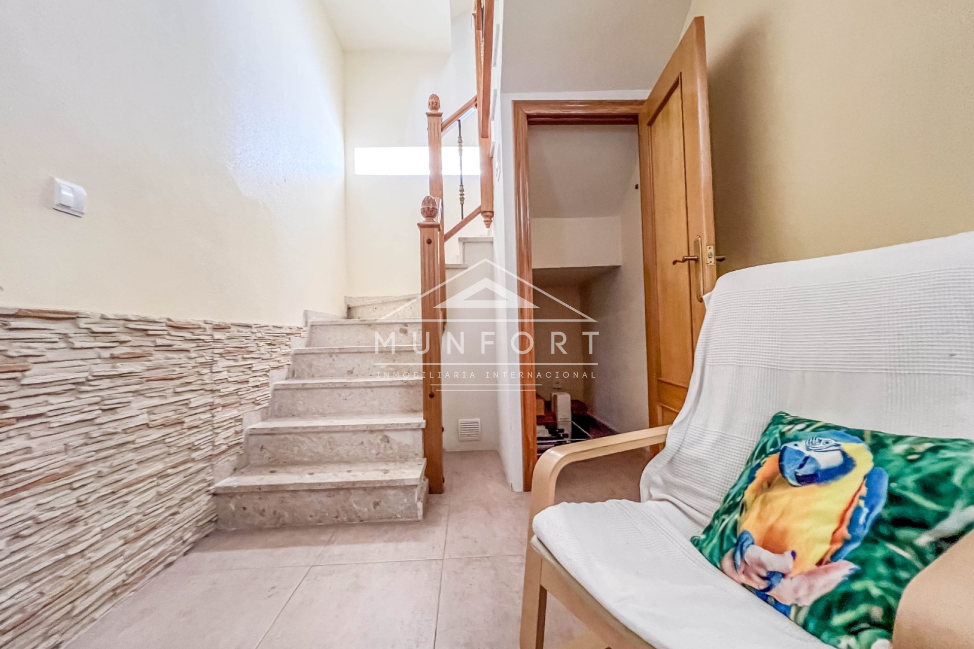 Videresalg - Villaer -
Orihuela Costa