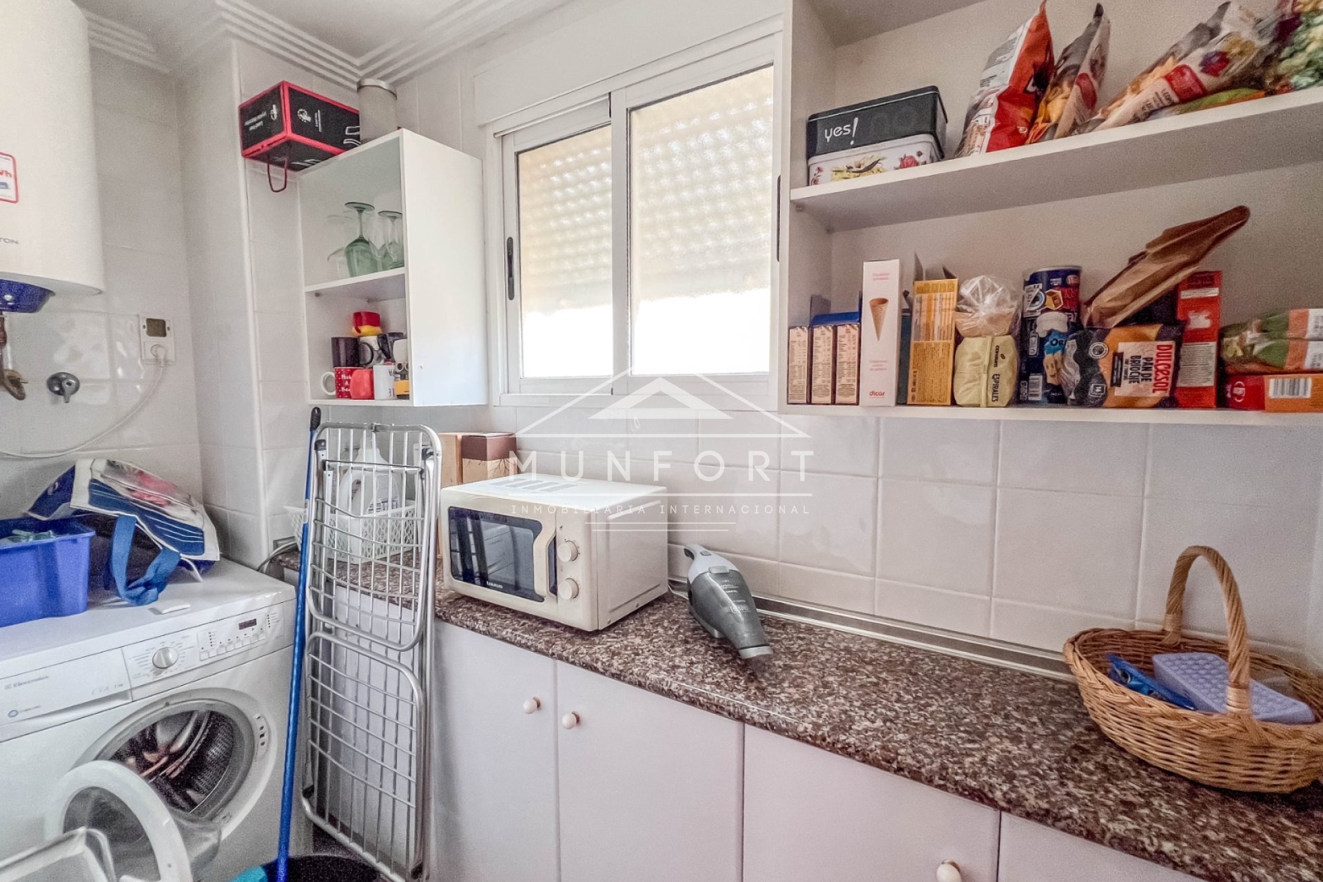 Videresalg - Villaer -
Orihuela Costa