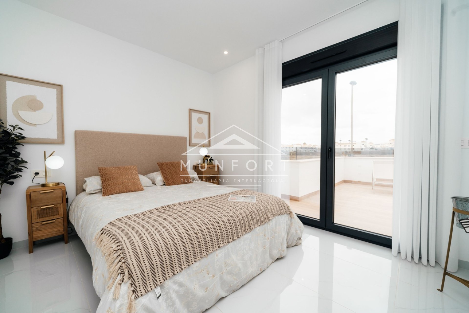 Videresalg - Villaer -
Orihuela - Vistabella - Orihuela