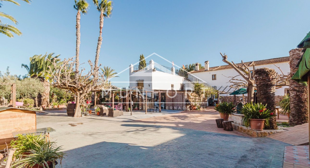 Videresalg - Villaer -
Orihuela