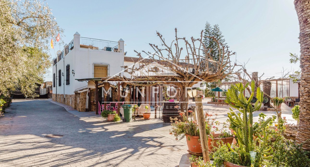 Videresalg - Villaer -
Orihuela