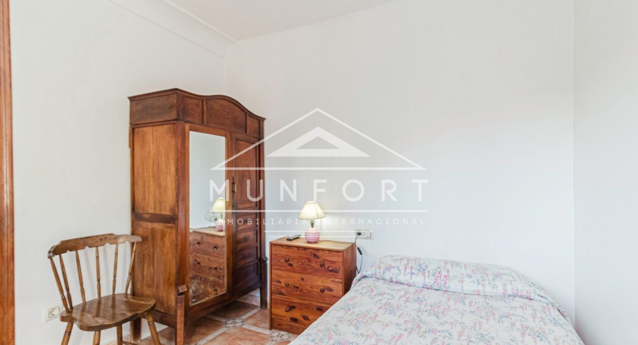 Videresalg - Villaer -
Orihuela