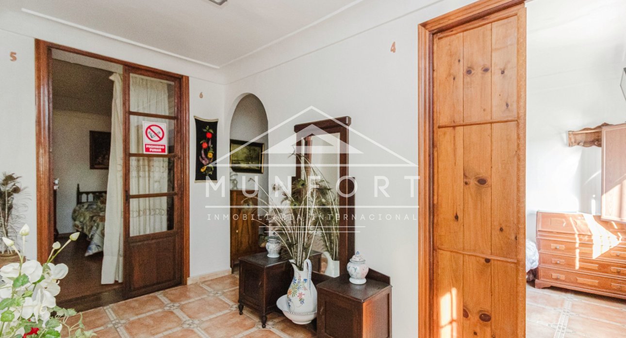 Videresalg - Villaer -
Orihuela