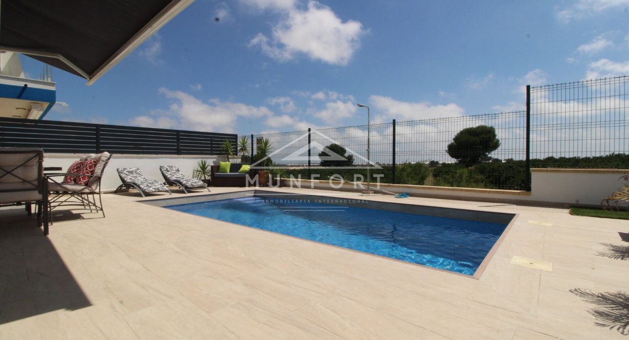 Videresalg - Villaer -
Pilar de la Horadada - Lo Romero Golf