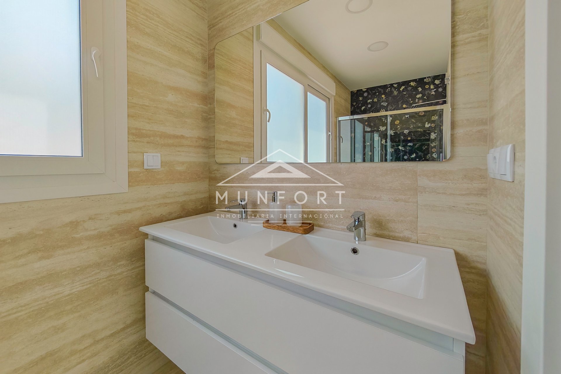 Videresalg - Villaer -
Rojales - Ciudad Quesada