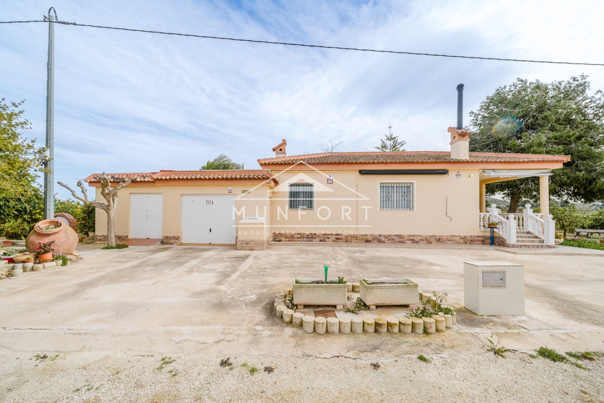 Videresalg - Villaer -
Rojales