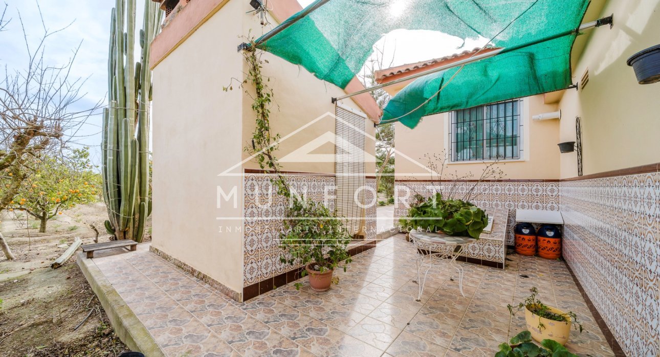 Videresalg - Villaer -
Rojales