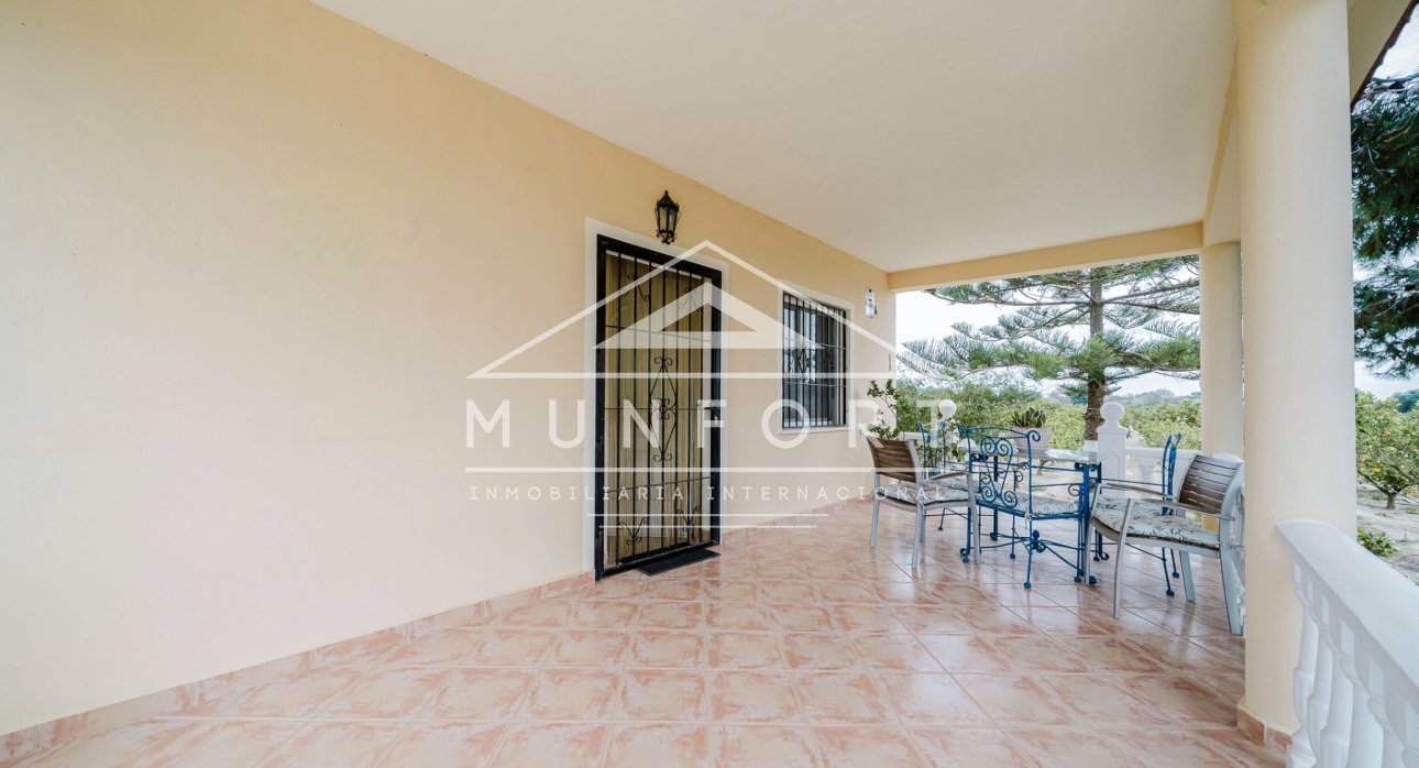 Videresalg - Villaer -
Rojales