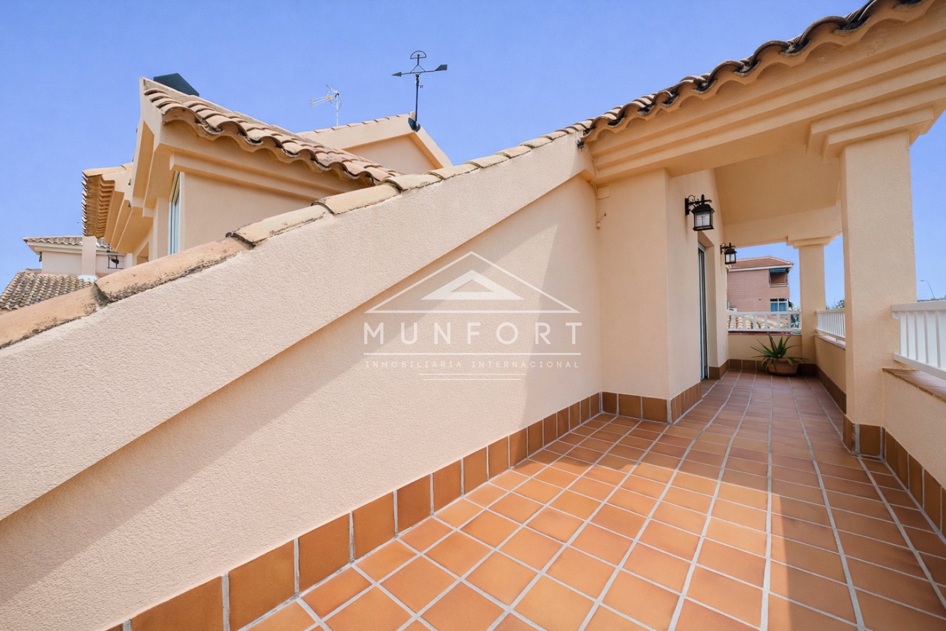 Videresalg - Villaer -
San Javier - Santiago de la Ribera