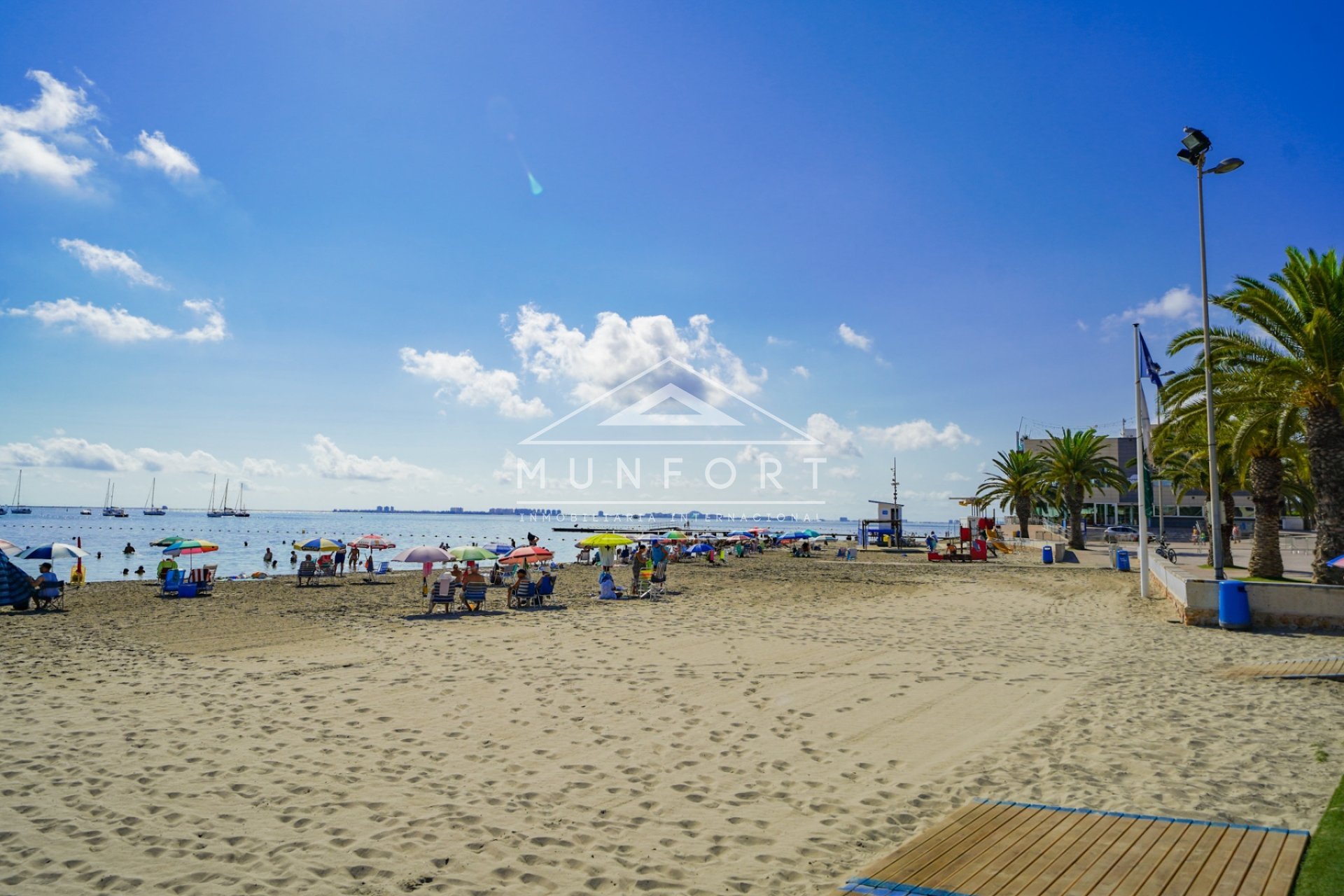 Videresalg - Villaer -
San Javier - Santiago de la Ribera