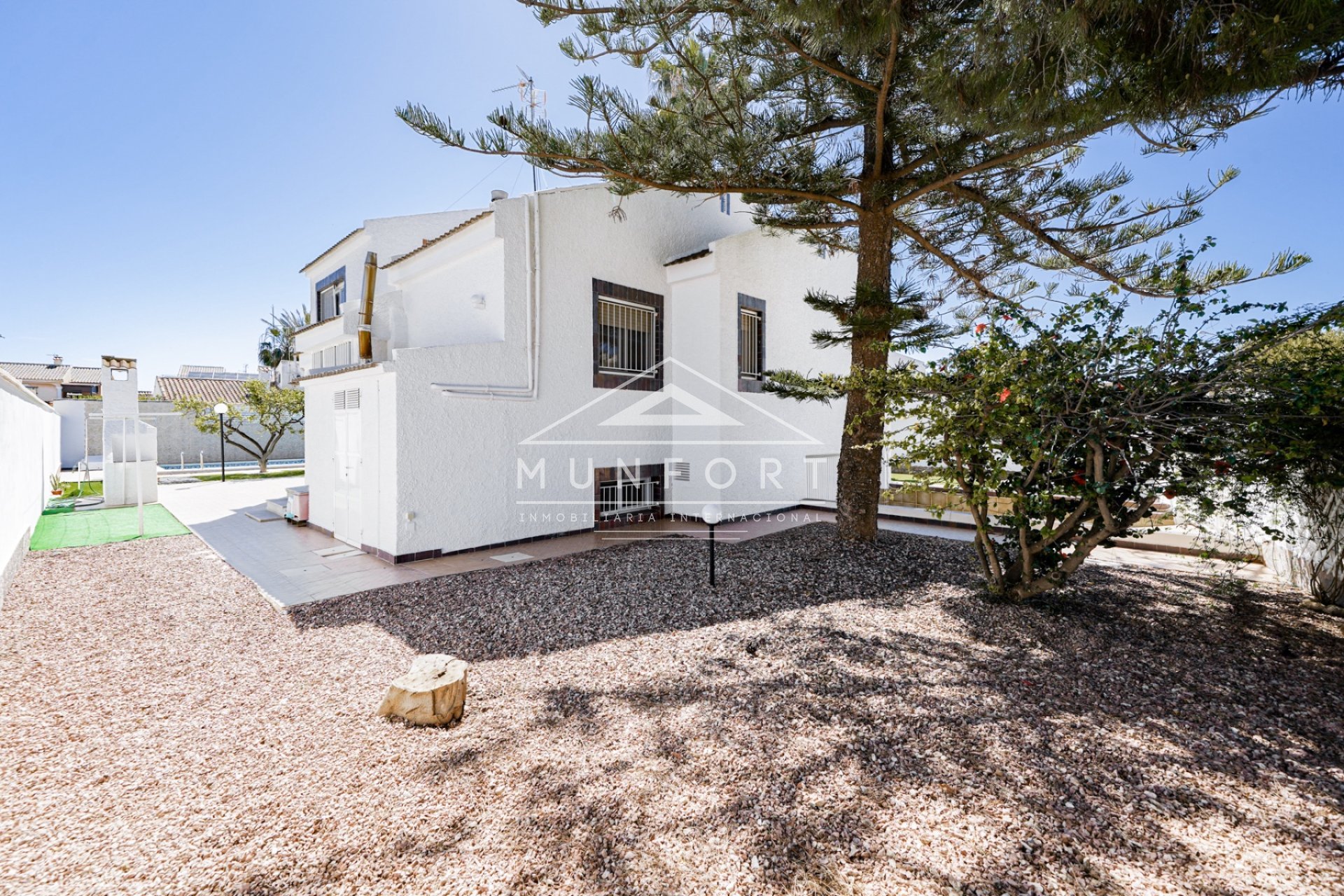 Videresalg - Villaer -
San Javier - Santiago de la Ribera