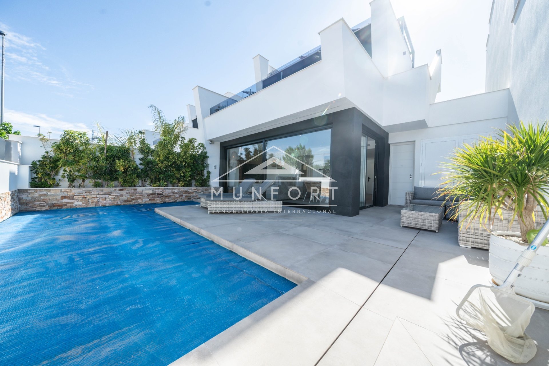 Videresalg - Villaer -
San Javier - Santiago de la Ribera