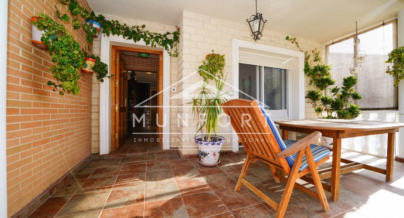 Videresalg - Villaer -
San Javier