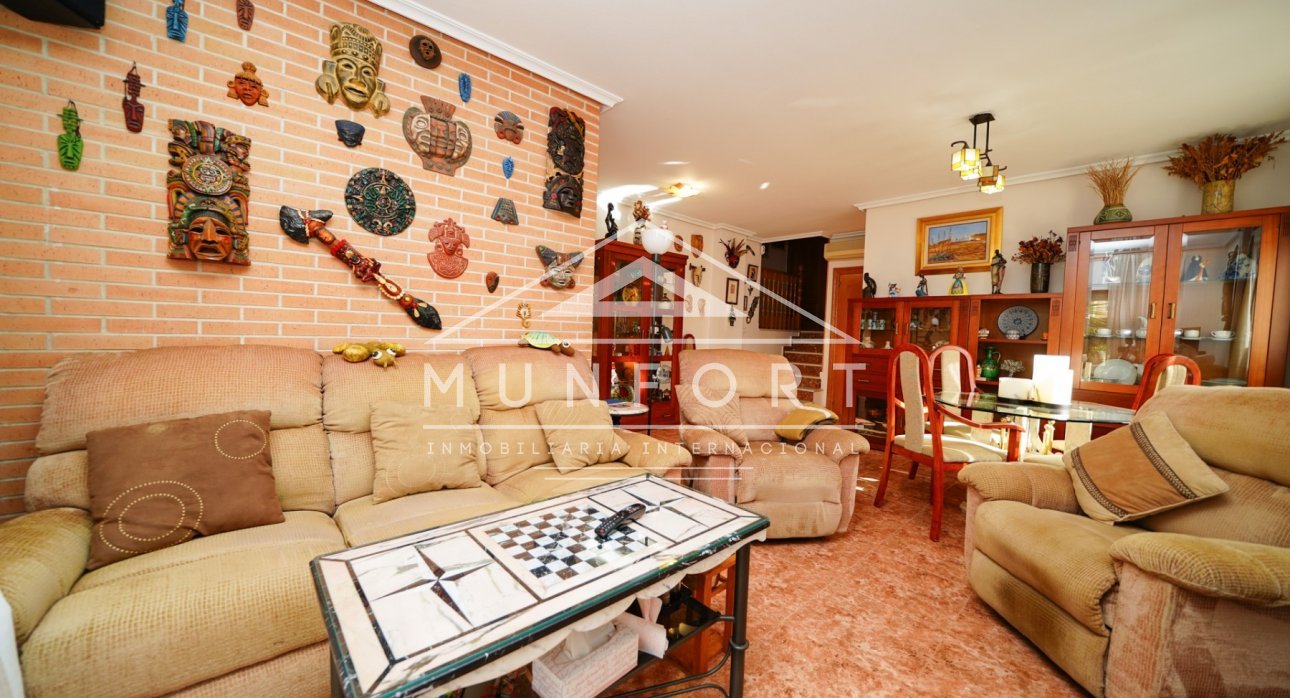 Videresalg - Villaer -
San Javier