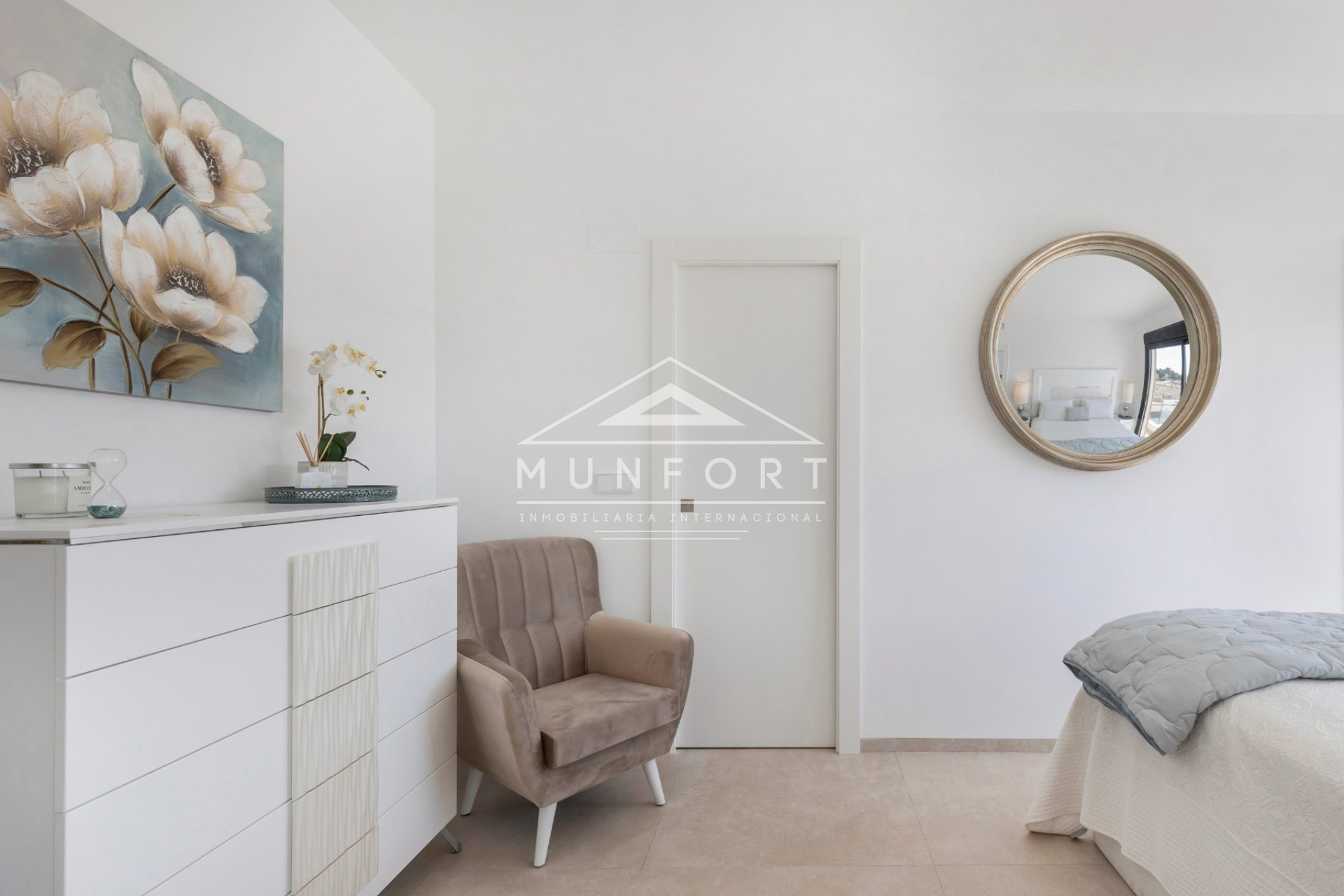 Videresalg - Villaer -
San Javier