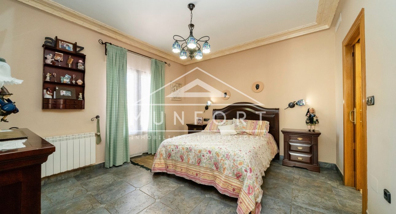 Videresalg - Villaer -
San Javier