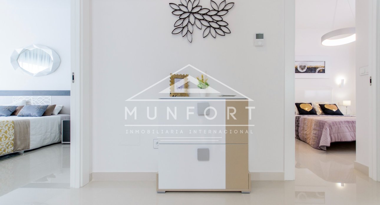 Videresalg - Villaer -
San Miguel de Salinas