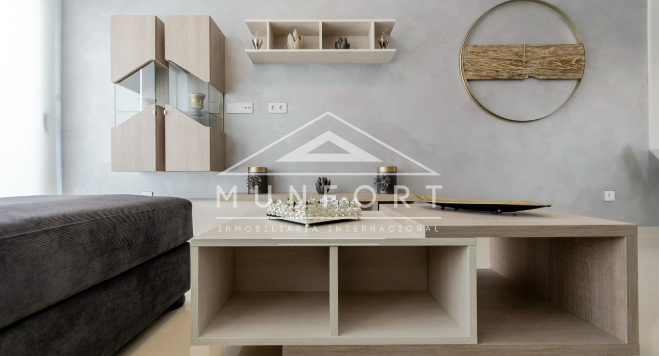 Videresalg - Villaer -
San Miguel de Salinas